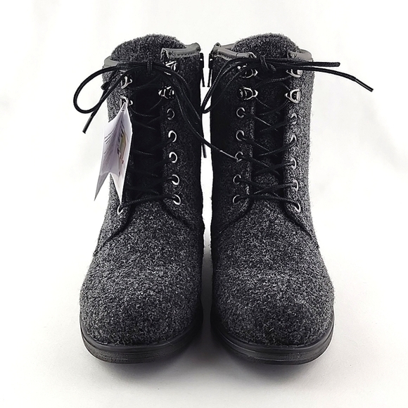Eric Michael Caterina Waterproof Lace Up Grey Wool Blend  Ankle Boots Sz 36 / 6 - Picture 4 of 14